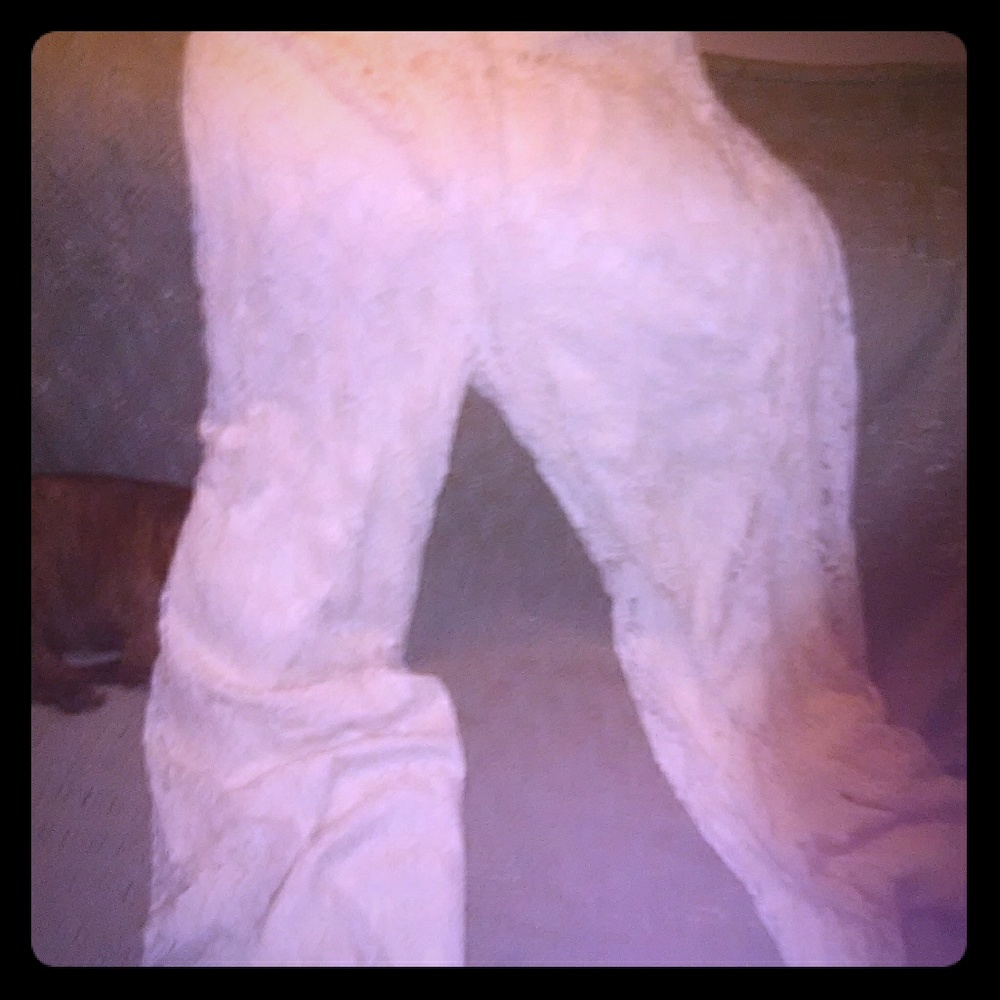 Never worn / Beautiful lace pants
